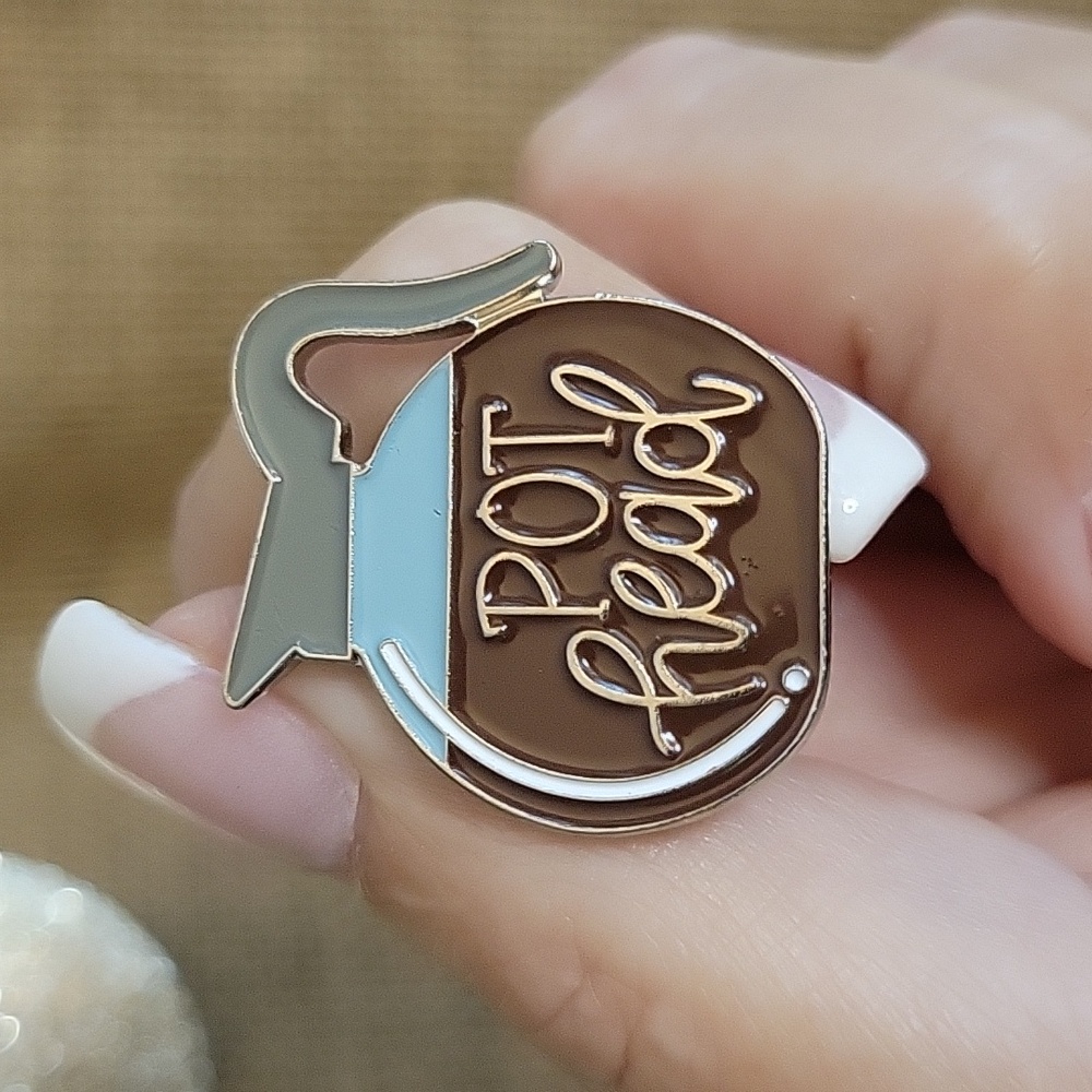 COFFEE LOVER POT HEAD PIN